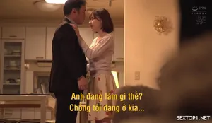 Anh nhân viên vừa gọi người vợ vừa nắc nữ trưởng phòng dâm đãng