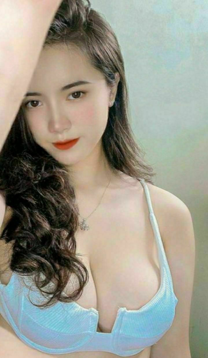 Chồng đi vắng vợ ngon ở nhà thông dâm cùng hàng xóm