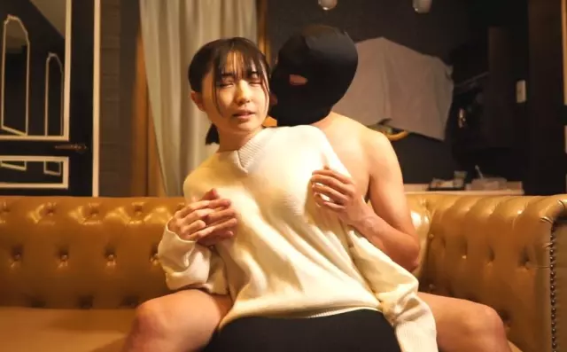 Cô vợ dâm đãng và người chồng bất lực